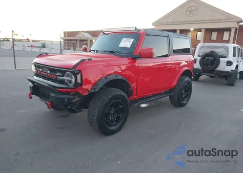 2023 Ford Bronco Outer Banks z USA, uszkodzony, nr VIN 1FMDE5AH0PLB68147